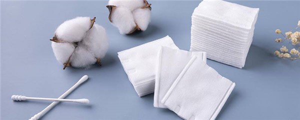 卸妆巾可以带到飞机上吗，卸妆巾好还是卸妆水好 护肤 第1张