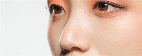 牙线可以去黑头吗，牙线怎么去黑头 护肤 第1张