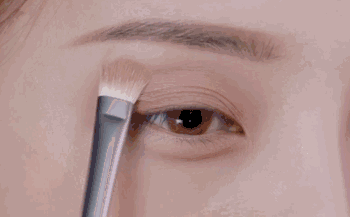 淡妆怎么画好看，清新自然女神淡妆化妆教程图片 淡妆 女神淡妆化妆 清新自然女神淡妆化妆教程图片 美妆 第12张