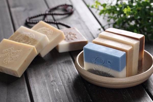 肥皂的主要作用是什么，它的PH值是酸性还是碱性 肥皂 第1张