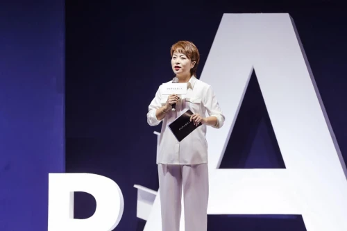 彩妆品牌PAPARELA亮相2019中国时尚美妆周 彩妆品牌 PAPARELA 中国时尚美妆周 美妆 第4张 彩妆品牌PAPARELA亮相2019中国时尚美妆周 彩妆品牌 PAPARELA 中国时尚美妆周 美妆 第4张