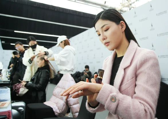 日本玛嘉思缇，中国国际时装周后台超模的"秘密武器" 玛嘉思缇 美妆 第12张