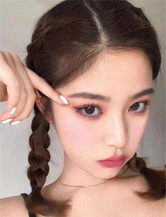 冬天头发打结分叉,收好精心准备的「护发锦囊」,摆脱「鸡窝头」 护发 第1张 冬天头发打结分叉,收好精心准备的「护发锦囊」,摆脱「鸡窝头」 护发 第1张