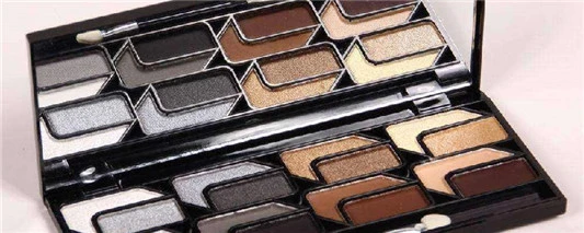 提亮眼部用什么眼影色 提亮 眼部 眼影 第2张 提亮眼部用什么眼影色 提亮 眼部 眼影 第2张