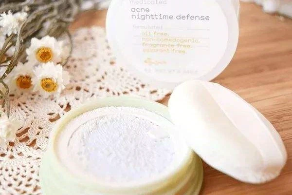 晚安粉睡觉的时候可以涂吗，需要卸妆后才能涂晚安粉吗 晚安 第2张