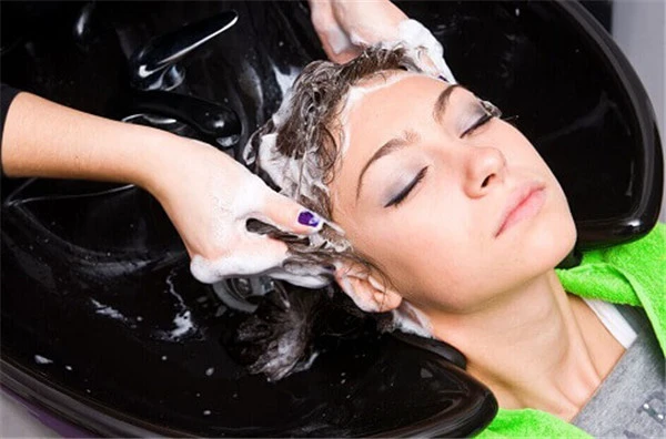 去头屑最有效的办法是什么 护肤 第2张