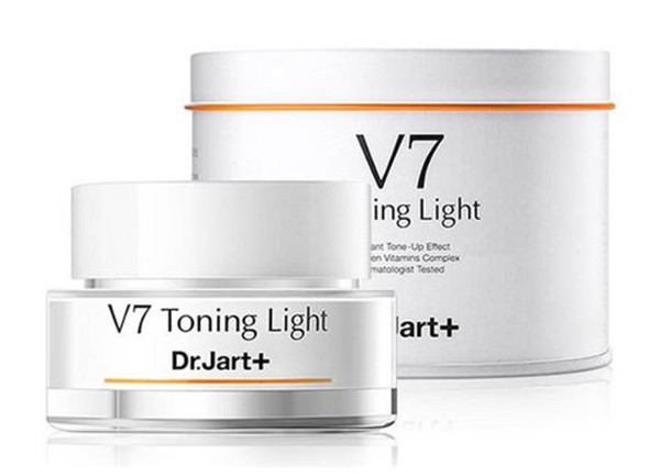 韩国v7素颜霜有什么危险 v7素颜霜 v7素颜霜的危害 V7素颜霜的效果 美妆 第1张