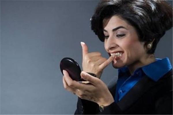 生活中让你越来越丑的习惯：经常晚睡易导致皮肤问题 习惯 皮肤 第1张