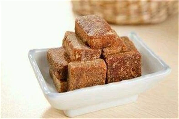 年轻人喝红糖姜水可以缓解痛经和调理气血 红糖姜水 气血 第2张