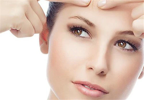 夏季长痘的原因，6大原因让你夏天一直长痘 护肤 第3张