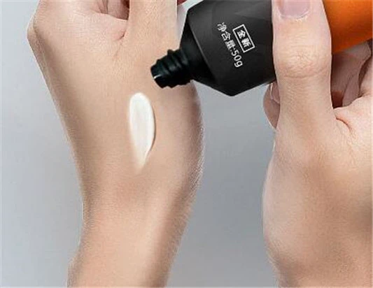 夏天可以用护手霜吗，手部护理正确打开方式 护手霜 护手霜使用误区 美容 第3张