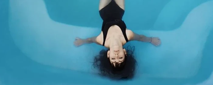 怎样可以全身美白 全身美白 美妆 第2张