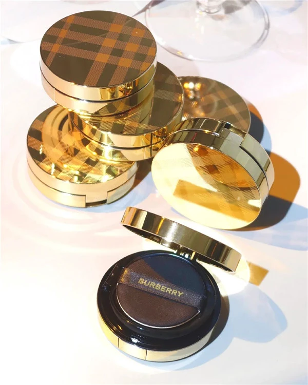 博柏利Burberry首款气垫国内已上 气垫 博柏利 Burberry 第18张