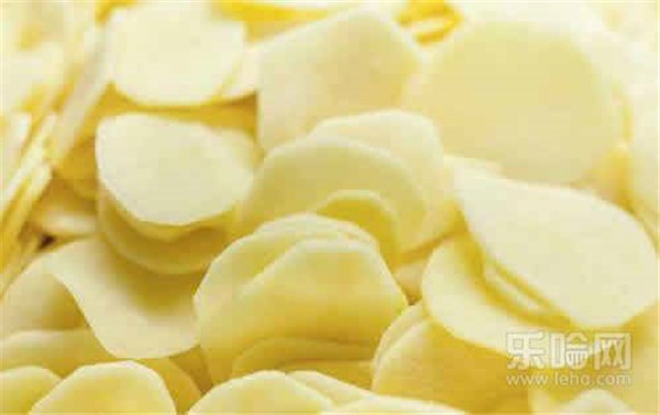 土豆敷眼睛要敷多久 护肤 第1张