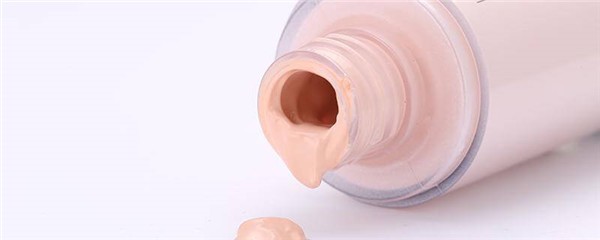 粉底液有酸味是怎么回事，粉底液有白色漂浮物还能用吗 护肤 第1张