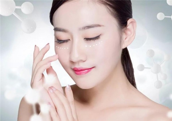 擦护肤品脸部刺痛过一会就好了 护肤品 擦护肤品脸部刺痛过一会就好了的原因 冬季乳霜和乳液的选择 美妆 第1张