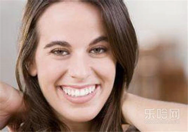 做烤瓷牙磨牙疼吗 护肤 第2张