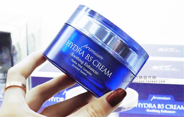 ahc面霜适合油皮吗，ahc面霜的优点有哪些 AHC 面霜 油性皮肤 第1张