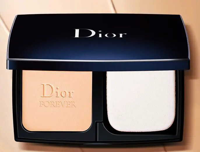 干皮用粉饼还是散粉好，两者区别使用方法 散粉 粉饼 散粉和粉饼的区别 美妆 第3张