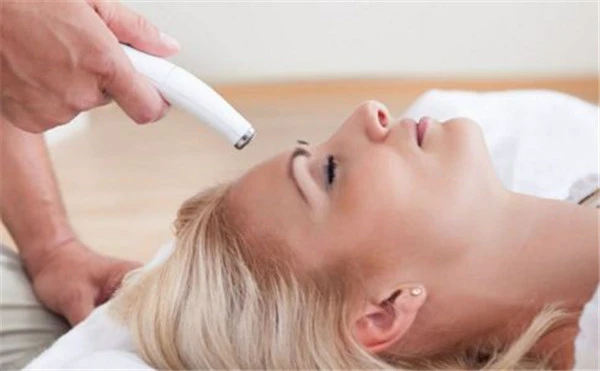 激光祛斑要多长时间，激光去色素斑诊治功夫比较短 激光 祛斑 第3张