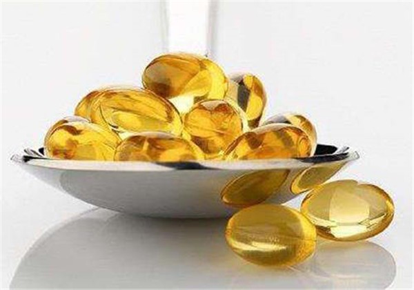 维生素e白天可以涂脸吗，维生素e可以长期擦脸吗 护肤 第1张