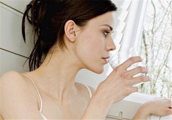 女性怎么保养皮肤，美丽的女人常常做的8件事，你做几个了， 护肤 第1张