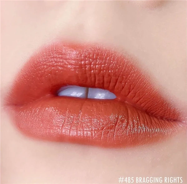 MAC 推出全新特润雾光唇釉Love Me Liquid Lipcolour 唇釉 第5张