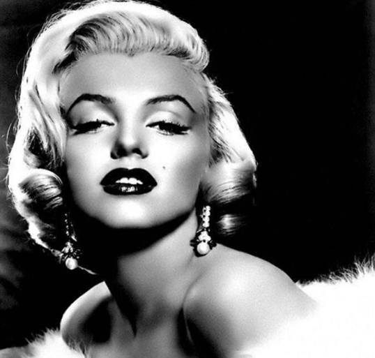 玛丽莲梦露代言过哪一个品牌 玛丽莲梦露 玛丽莲梦露代言 美妆 第1张