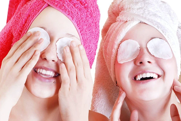 眼睛上长的黑眼圈的分类 黑眼圈 第3张