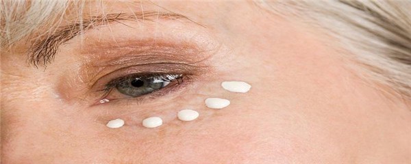 眼霜一次用多少比较好，眼霜的保质期一般几年 护肤 第1张