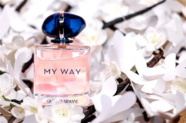 阿玛尼全新MY WAY香水芬芳上市 香水 阿玛尼 第5张