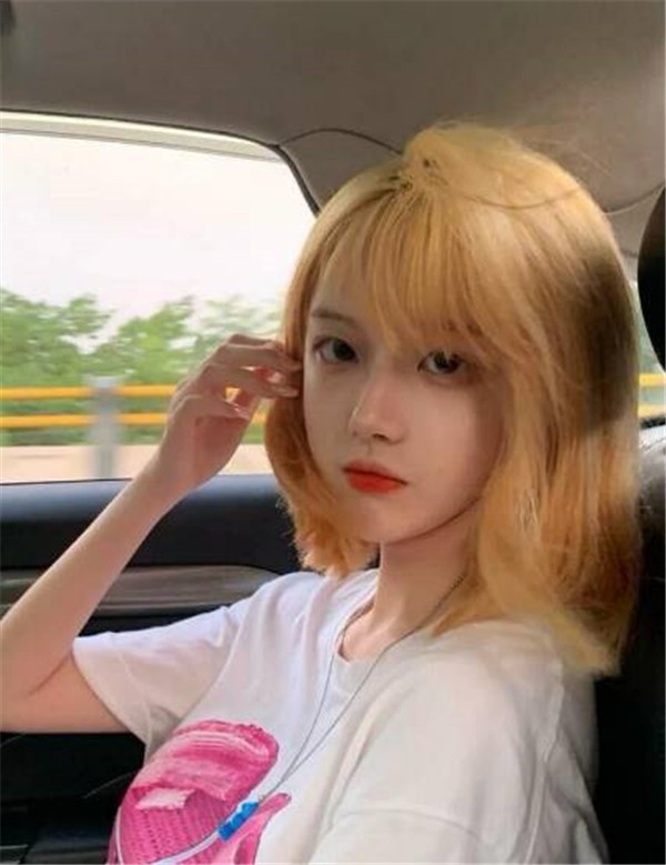 头发头顶太黄了小窍门有哪些 染发 头发太黄 美妆 第1张