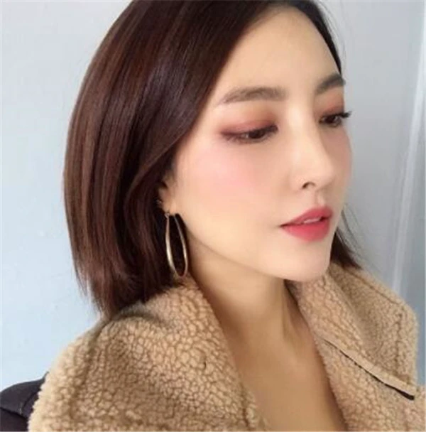 必追韩妞IG秋冬潮妆爆款一支就能做到，「油画系」妆容美到受不了 油画系 妆容 第2张