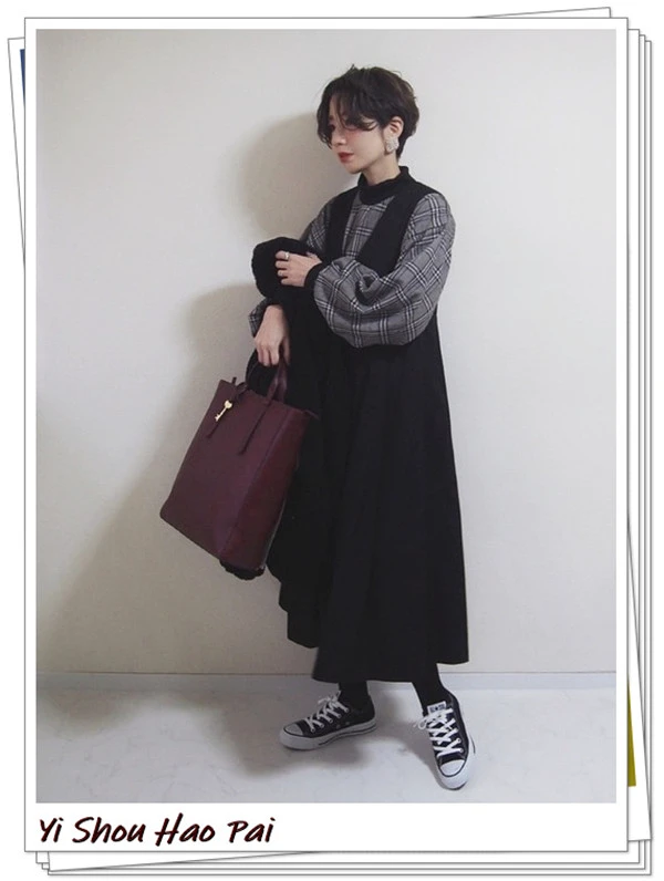 浅米色帆布背包经典休闲轻熟女人，时髦米色外套吸引目光 帆布背包 时髦 第17张