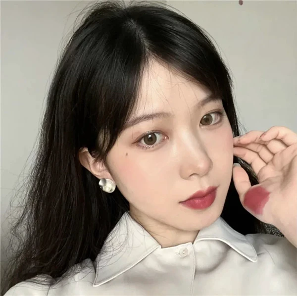 2020「女人必买10款口红」合集，有一半都不适合黄皮 口红 第4张