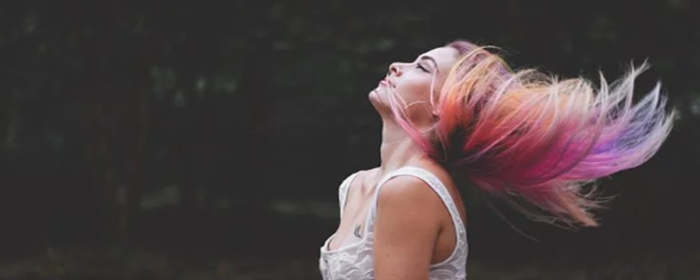 脸上长痘痘是什么原因 脸上长痘痘 美妆 第1张