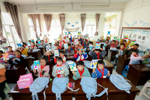 水之密语「净水计划」远赴贵州毕节，爱心「小水滴」伴你成长 资生堂 水之密语 美妆 第1张