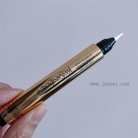 圣罗兰明彩笔遮瑕修容笔怎么样，圣罗兰明彩笔遮瑕修容笔使用评测 遮瑕 圣罗兰 修容笔 第2张