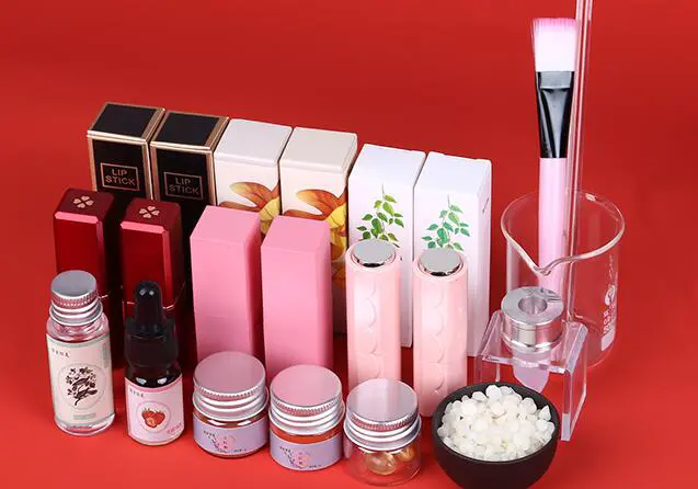 如何自己制作手工口红，美妆达人手工口红制作方法教程 口红 手工口红制作方法 手工口红制作方法教程图片 美妆 第9张