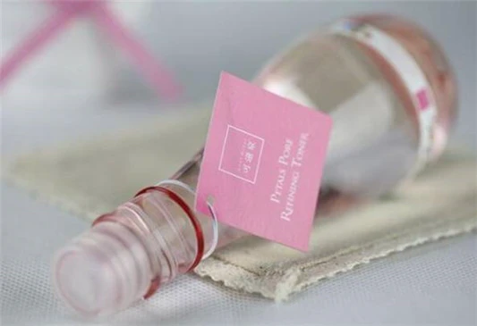 皮肤油毛孔粗大用什么护肤品 皮肤油 毛孔粗大 美妆 第2张