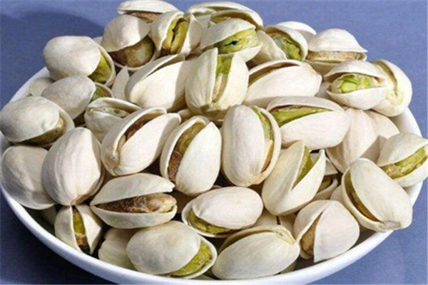 杏仁含丰富的维生素，能抑制活性氧的生成避免肌肤受伤 杏仁 肌肤 第3张