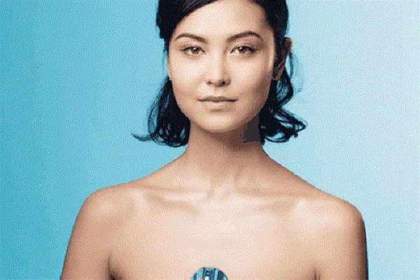 很深的颈纹能消除吗,有什么好办法 颈部 第2张 很深的颈纹能消除吗,有什么好办法 颈部 第2张