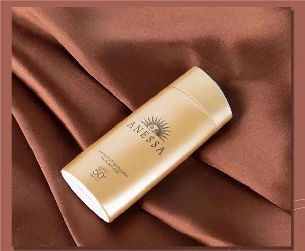 防晒霜怎么用才正确使用顺序，热门防晒霜怎么涂抹才正确 防晒霜 第3张