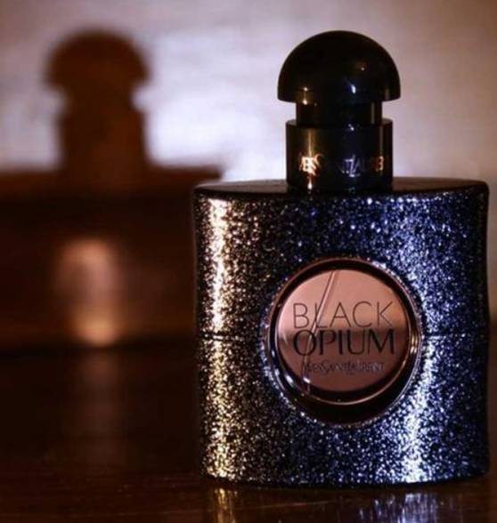 ysl香水怎么打开喷头视频 ysl香水 ysl香水打开方法 美妆 第1张