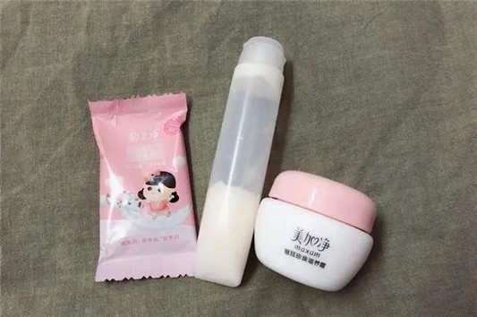 这些国货好物实惠好用,补水保湿又美白,总有一款适合你 国货 护肤品 第1张 这些国货好物实惠好用,补水保湿又美白,总有一款适合你 国货 护肤品 第1张