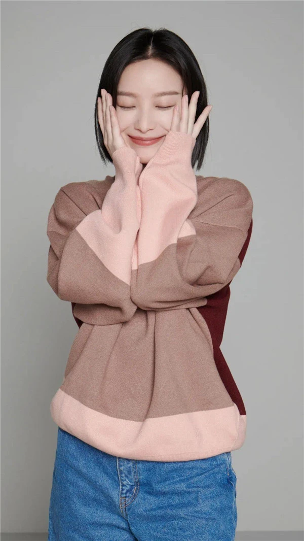 CLIO睫毛膏放大双眼，打造自然卷曲睫毛 睫毛膏 CLIO 第4张