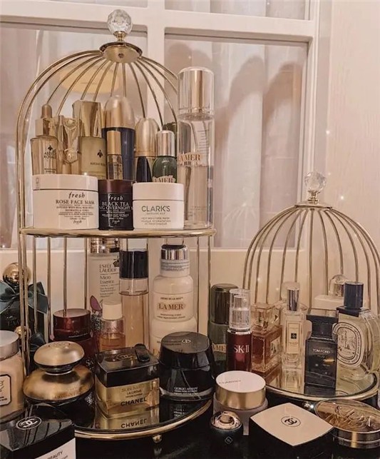 贵妇精华难怪好用,成分顶级不说,效果还明显,坚持用效果不会差 精华 第1张 贵妇精华难怪好用,成分顶级不说,效果还明显,坚持用效果不会差 精华 第1张