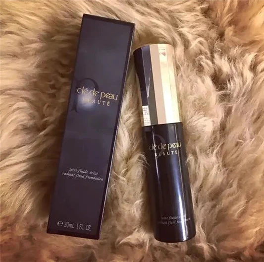 会不断回购的粉底液，芭比布朗养肤，CPB妆效好，还有它很平价 粉底液 第2张