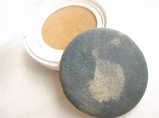粉扑发霉还能用吗，美妆蛋去霉点方法 粉扑 粉扑发霉怎么办 粉扑去霉点方法图片 美容 第3张
