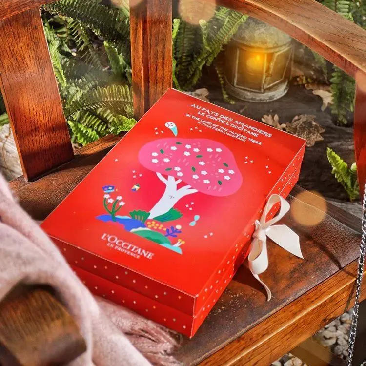 评评测测新品周报,蕾哈娜放过我吧,我没钱买高光了 评评测测 新品周报 美妆新品 美妆 第5张 评评测测新品周报,蕾哈娜放过我吧,我没钱买高光了 评评测测 新品周报 美妆新品 美妆 第5张